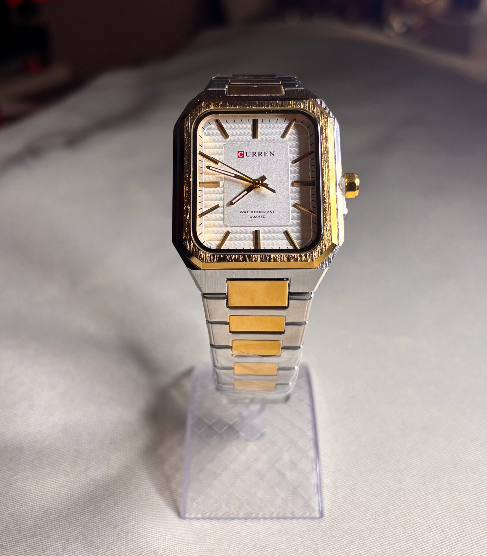 Montre Curren