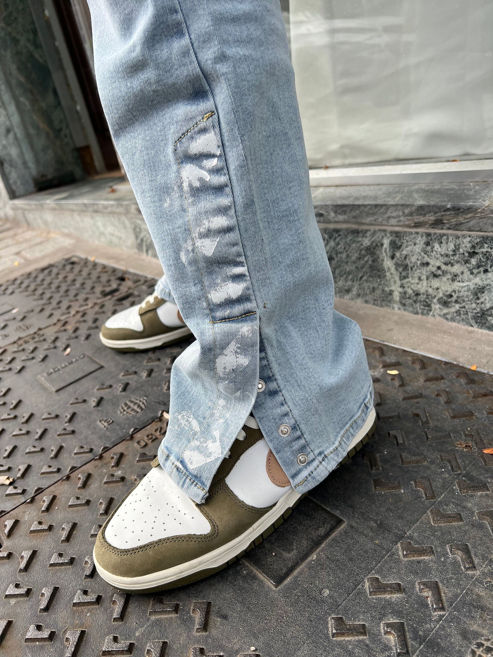 Jeans Flare bleu clair peinture