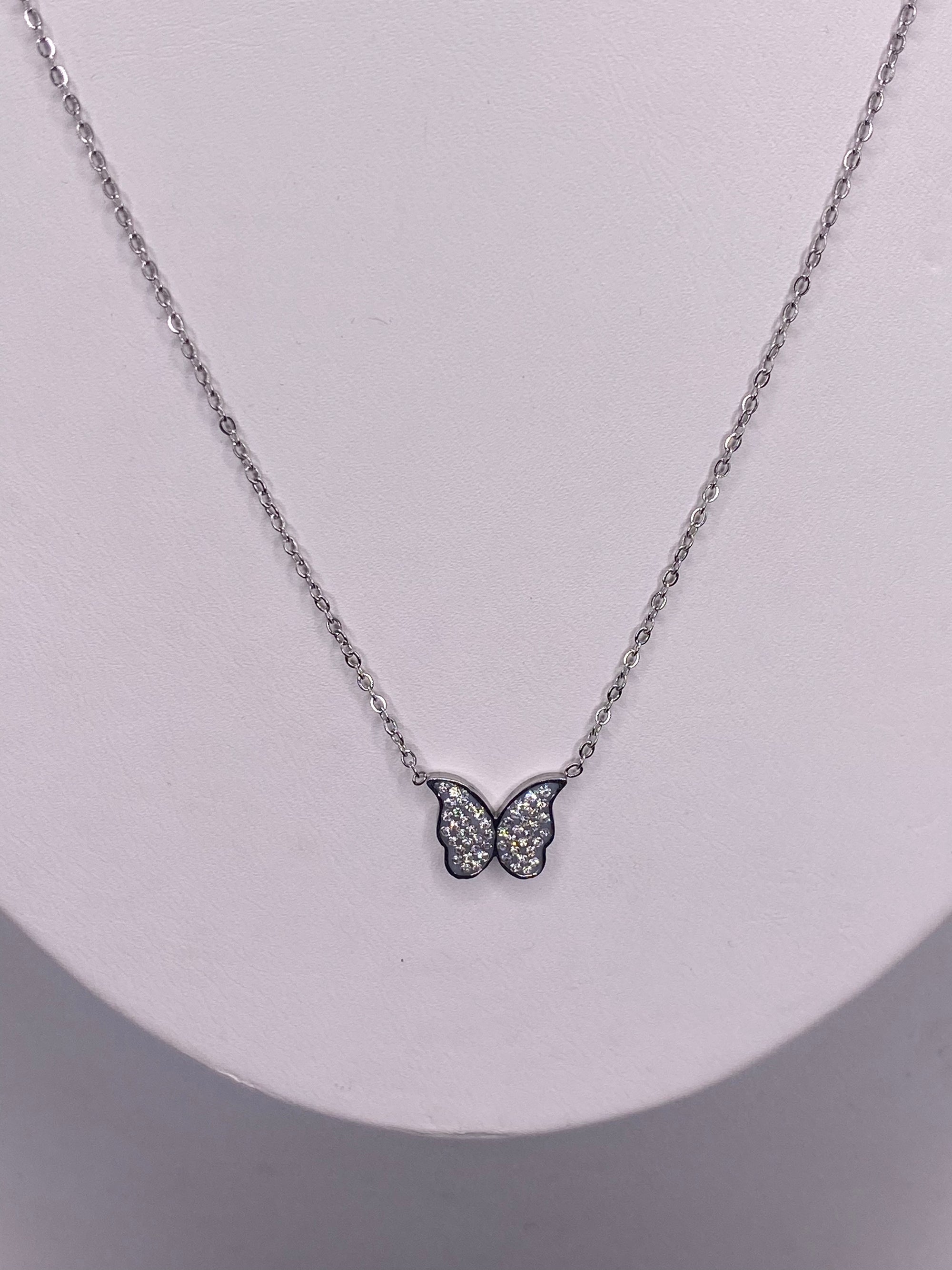 Collier papillon