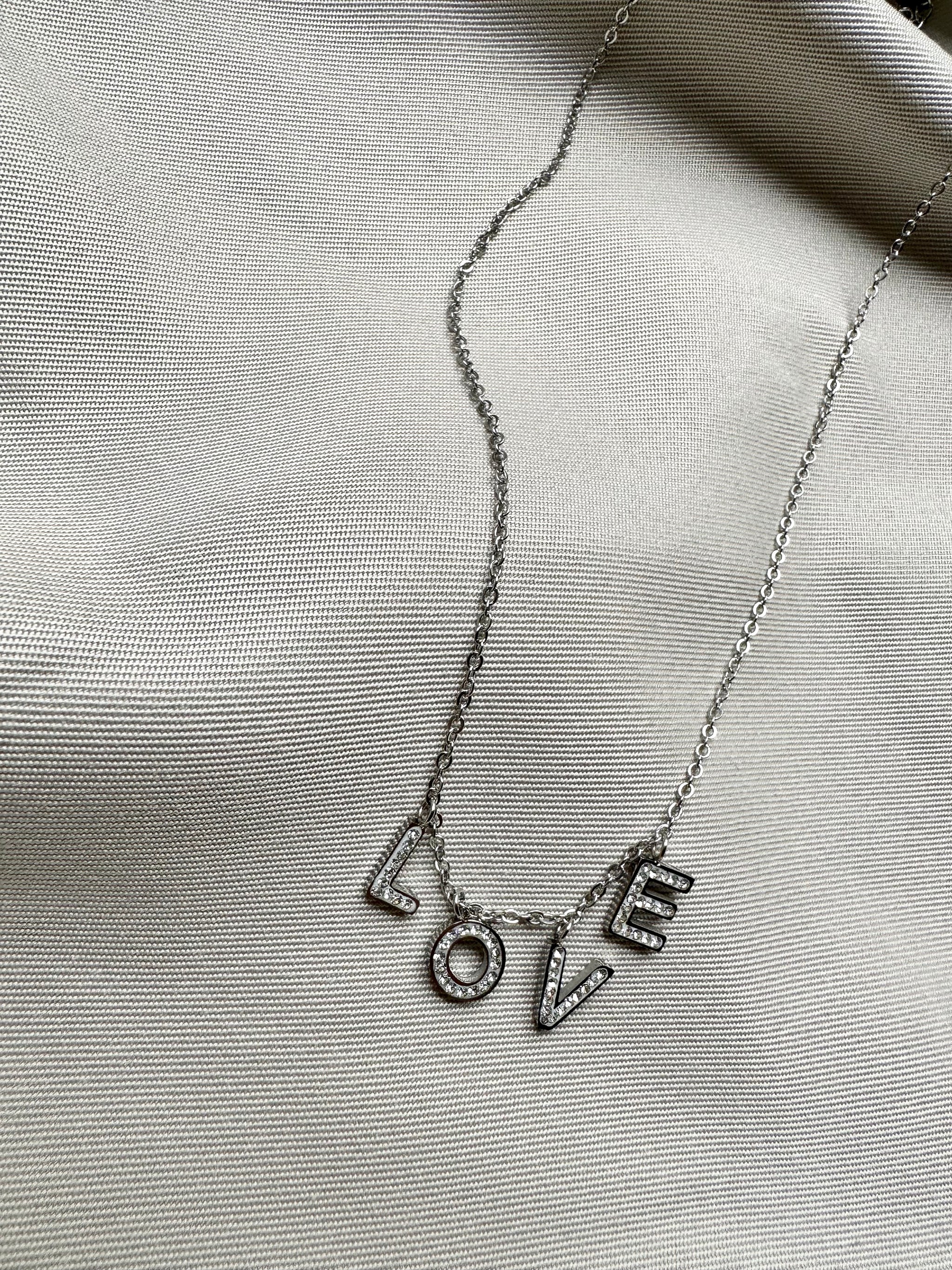 Collier Love