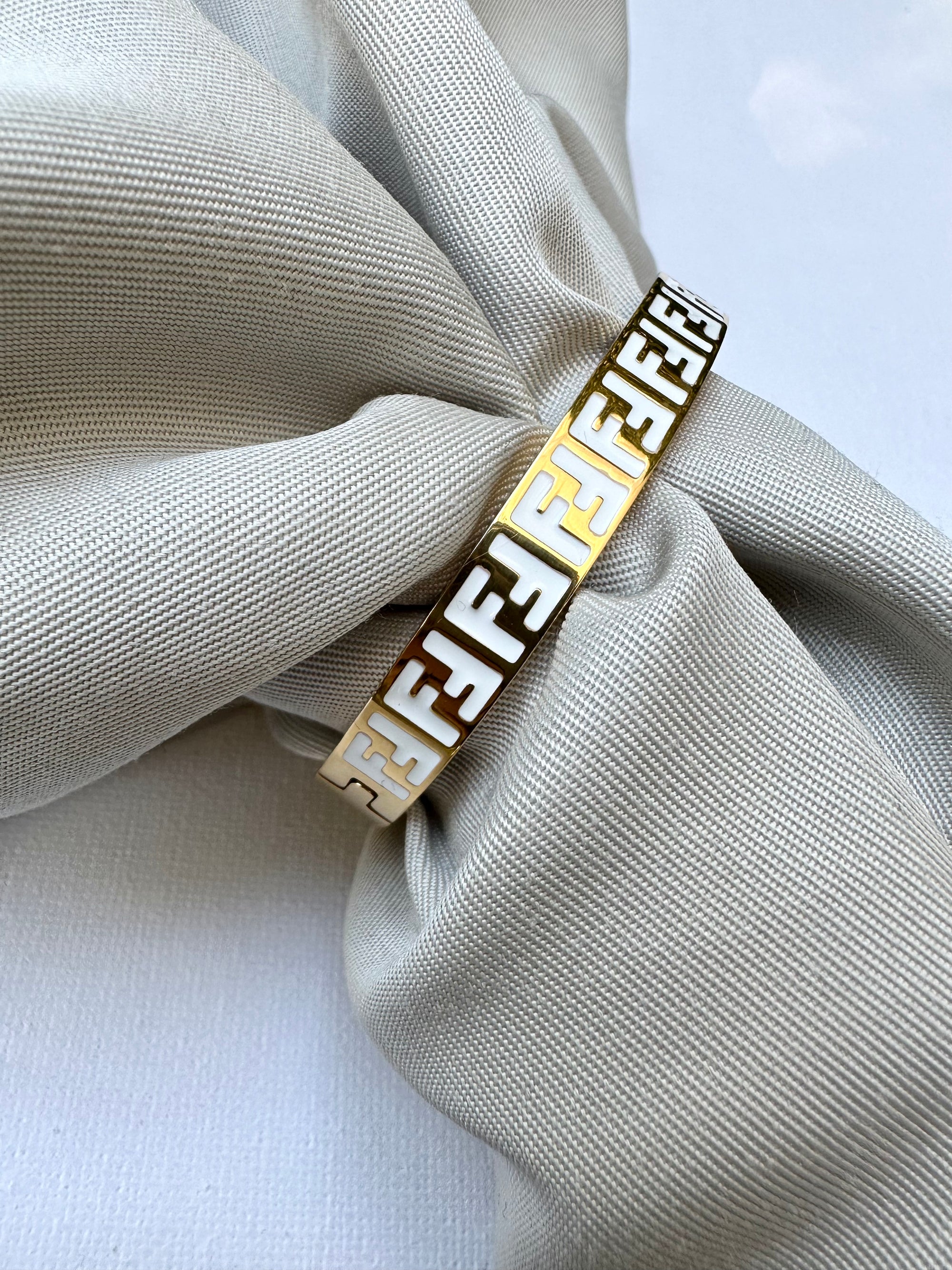 Bracelet F